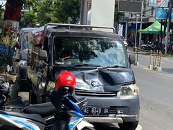 Nahas Wakil Rektor Universitas Muhammadiyah Ponorogo Tewas Tertabrak Pikap