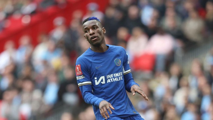 LONDON, ENGLAND - APRIL 20: Chelseas Nicolas Jackson during the Emirates FA Cup Semi Final match between Manchester City and Chelsea at Wembley Stadium on April 20, 2024 in London, England.(Photo by Rob Newell - CameraSport via Getty Images)