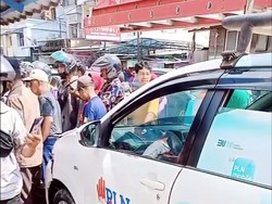 Kronologi Bocah 5 Tahun Iseng Nyetir Mobil PLN dan Tabrak Motor