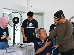 Peduli Kesehatan Masyarakat, Bupati Kebumen Gencarkan Pengobatan Gratis