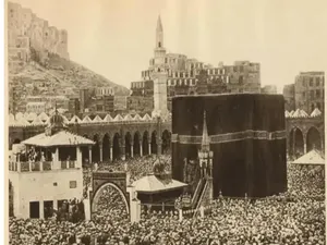 Kabah Pernah Dikelilingi 360 Patung Berhala, Begini Kisahnya Kabah Pernah Dikelilingi 360 Patung Berhala, Begini Kisahnya