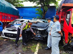Pelajaran dari Kecelakaan Maut Avanza vs Truk yang Bikin 3 Orang Tewas di Pasuruan Pelajaran dari Kecelakaan Maut Avanza vs Truk yang Bikin 3 Orang Tewas di Pasuruan
