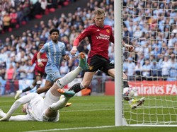 Turun Minum, MU Unggul 2-0 atas Coventry