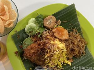 Sedapnya Nasi kuning Ny. Shelvy Pernah Dicicipi SBY hingga Bondan Winarno Sedapnya Nasi kuning Ny. Shelvy Pernah Dicicipi SBY hingga Bondan Winarno