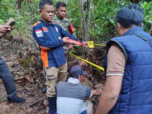 Kesaksian Warga Temukan Pria-Wanita di Banyuasin Tewas dengan Luka Tusuk Kesaksian Warga Temukan Pria-Wanita di Banyuasin Tewas dengan Luka Tusuk
