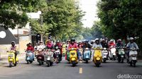 Lady Scooter Kota Kediri Peringati Hari Kartini dengan Riding Pakai Kebaya