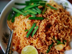 Resep Mie Goreng Ayam Pedas ala Korea, Cocok Buat Makan Malam