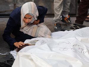 Korban Tewas Serangan Israel di Gaza Capai 34 Ribu Orang