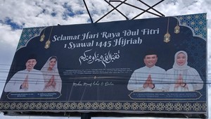 Baliho Bobby dan Pj Walkot Letnan Dalimunthe Tersebar di Padangsidimpuan