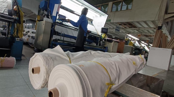 BELL Targetkan Pertumbuhan 15% Di Tahun 2024 PT Trisula Textile Industries Tbk (BELL) terus optimalkan jaringan distribusi dan optimalkan sinergi Anak Perusahaan untuk terus menggenjot penjualan dan penjualan mereka. Tahun ini BELL menargetkan kemajuan sebesar 15%.