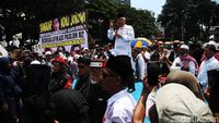 Din Syamsudin Berorasi di Tengah Massa Aksi Sidang Putusan Sengketa Pilpres