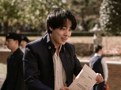 Drama Korea Chief Detective 1958 (2024) Yoon Hyun-soo sebagai Seo Ho-jeong dalam drama Chief Detective 1958. (MBC)