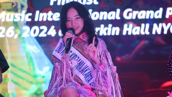 Evolette Alexandra Torehkan Prestasi Memukau di Usia 10 Tahun