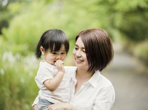 20 Puisi tentang Ibu Singkat 2 Bait yang Menyentuh dan Bermakna 20 Puisi tentang Ibu Singkat 2 Bait yang Menyentuh dan Bermakna