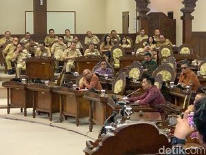 Komisi I DPRD Bali Pertanyakan APBD 2023 Defisit atau Surplus