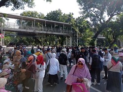 Massa Aksi Mulai Datangi Kawasan Patung Kuda Jelang Sidang Putusan MK