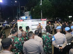 Polisi Terapkan Rekayasa Lalin di Sekitar MK Jelang Putusan Sengketa Pilpres Polisi Terapkan Rekayasa Lalin di Sekitar MK Jelang Putusan Sengketa Pilpres