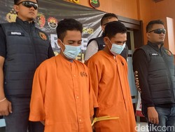 Tampang Dua Pemburu Liar di TNBB, Terancam 5 Tahun Bui