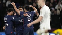 PSG di tempat kedua. PSG sudah belanja 17 striker dan habiskan 476 juta Euro (Rp 8,9 triliun) (AP/Christophe Ena)