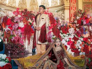 8 Potret Resepsi Mewah Putri Isnari & Anak Bos Batubara, Bertema Bollywood 8 Potret Resepsi Mewah Putri Isnari & Anak Bos Batubara, Bertema Bollywood