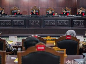 Video MK Terima Pencabutan Gugatan Sengketa Pilgub Jateng Andika-Hendi Video MK Terima Pencabutan Gugatan Sengketa Pilgub Jateng Andika-Hendi