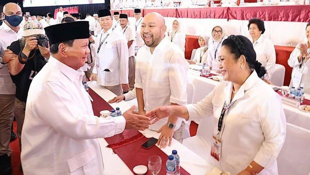 Titiek Soeharto dan Prabowo