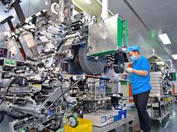 Perusahaan China Huayou Gantikan LG di Proyek Baterai