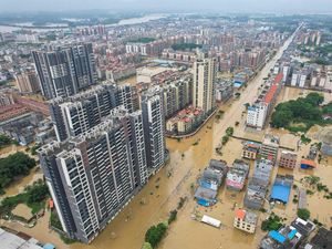 Setelah Dubai, Giliran Selatan China Kena Banjir Ekstrem Setelah Dubai, Giliran Selatan China Kena Banjir Ekstrem