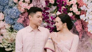 10 Inspirasi Kebaya Lamaran Artis 2024 yang Cantik Elegan