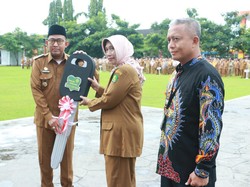 Bupati Fauzi Sediakan Layanan Mobil Sehat Antar Pasien Pulang ke Rumah