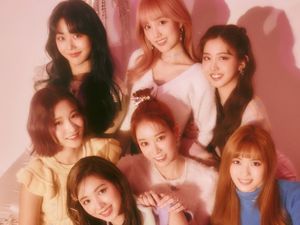 5 Rekomendasi Lagu Hits Cherry Bullet 5 Rekomendasi Lagu Hits Cherry Bullet