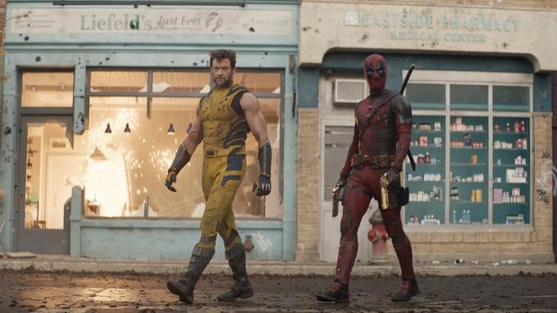 Marvel Studios resmi merilis trailer terbaru Deadpool & Wolverine pada Senin (22/4) waktu Amerika Serikat. Trailer itu memberi gambaran perjalanan kedua mutan dari bermusuhan hingga menjadi kawan.