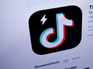 Uni Eropa Ultimatum TikTok Soal Fitur yang Bisa Bikin Ketagihan