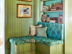 7 Ide Rak Buku Kekinian yang Cocok untuk Rumah Sempit