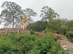 Potret Patung Dewi Kencana di Puncak yang Ditolak Warga