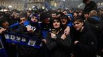 Ribuan Suporter Rayakan Inter Milan Juara di Alun-alun Milan
