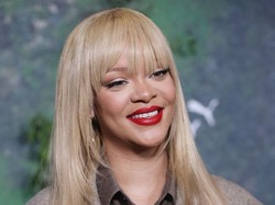 Rihanna Gak Mau Orang Lain Jadi Sepertinya, Kenapa?