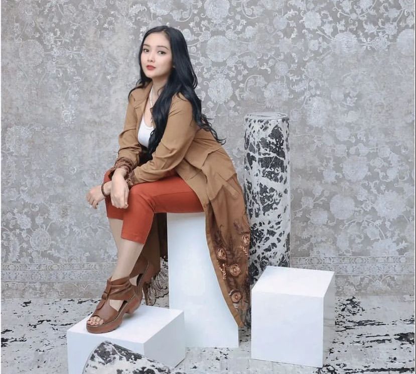 Suci Winata