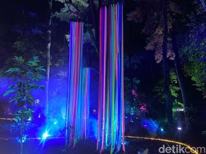 Wisata Karya Seni Cahaya dan Kain di Palembang Diserbu Pengunjung