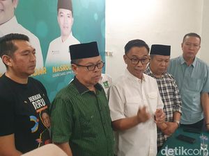 Tim Herman Deru Ambil Formulir Bacalon Gubernur Sumsel di PKB