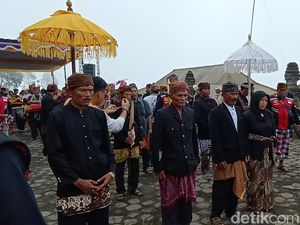 Masyarakat Tengger Suku Jawa? Ini Sejarah hingga Ciri Khasnya Masyarakat Tengger Suku Jawa? Ini Sejarah hingga Ciri Khasnya