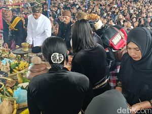 Larangan Saat Ritual Unan-Unan yang Pantang Dilanggar Suku Tengger Larangan Saat Ritual Unan-Unan yang Pantang Dilanggar Suku Tengger