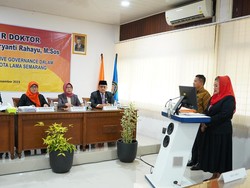 Top! Walkot Semarang Lulus Ujian Doktor di Undip dengan IPK 4.00