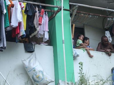 Antusias Warga Rusun Muara Baru Syukuran Bareng Wapres Terpilih Gibran