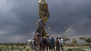 Patung Shakira Jadi Destinasi Wisata Populer di Kolombia
