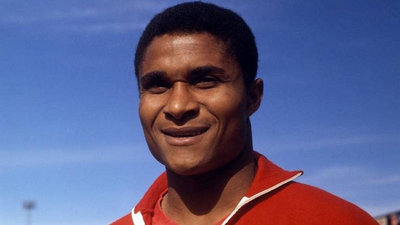 Eusebio, pesepak bola legendaris.