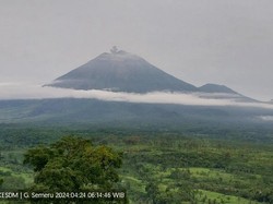 Gunung Semeru Erupsi 3 Kali dalam Sehari, Foto Visual Tak Teramati