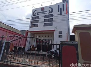 Petahana Tulungagung Pecah Kongsi Berebut Maju Cabup dengan Rekom PDIP Petahana Tulungagung Pecah Kongsi Berebut Maju Cabup dengan Rekom PDIP