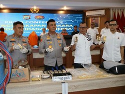 Polda Sulut Gagalkan Penjualan 10 Kg Emas Ilegal, 3 Pelaku Ditangkap