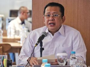 Bamsoet Dukung Rencana OJK Terapkan ETF Kripto: Sejalan Tren Global Bamsoet Dukung Rencana OJK Terapkan ETF Kripto: Sejalan Tren Global